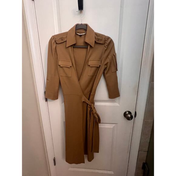 Vintage Diane von Furstenberg 100% Wool Utility Camel Wrap Dress Sz8 Luxury Army - Picture 1 of 11